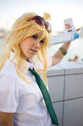 海峡两岸家庭服务业技能演示 台湾大学生教你怎样拖地不累:电竞平台(图3) 电竞平台